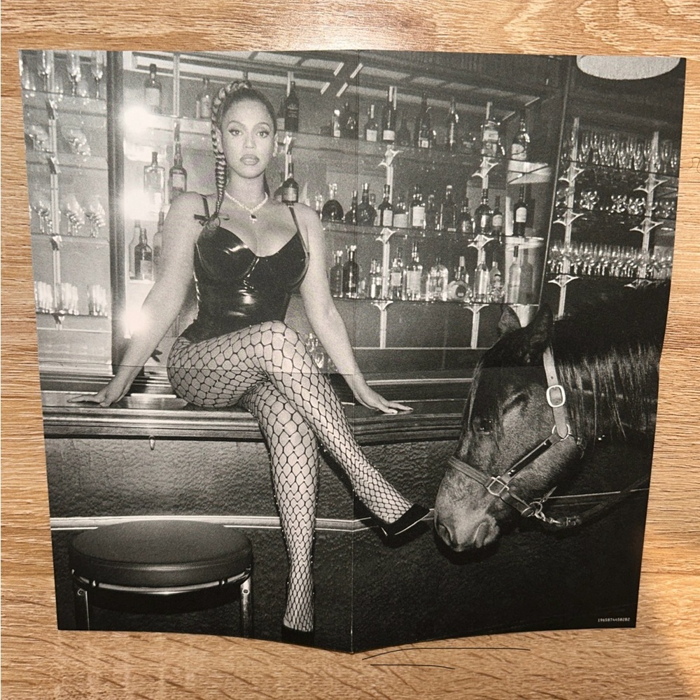 Beyoncé Renaissance Album CD - Picture 3 of 4